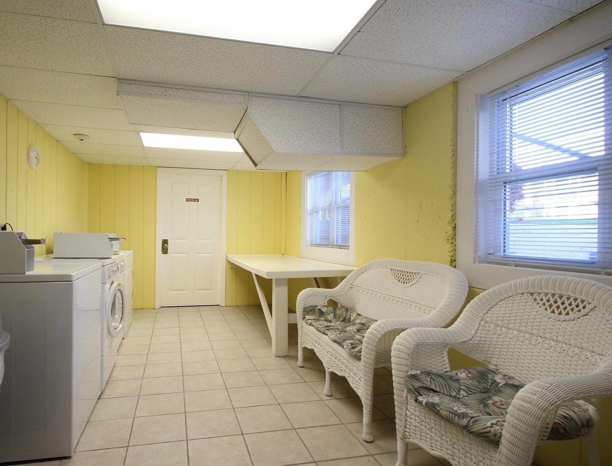 Colonial Acres Resort West Yarmouth Extérieur photo