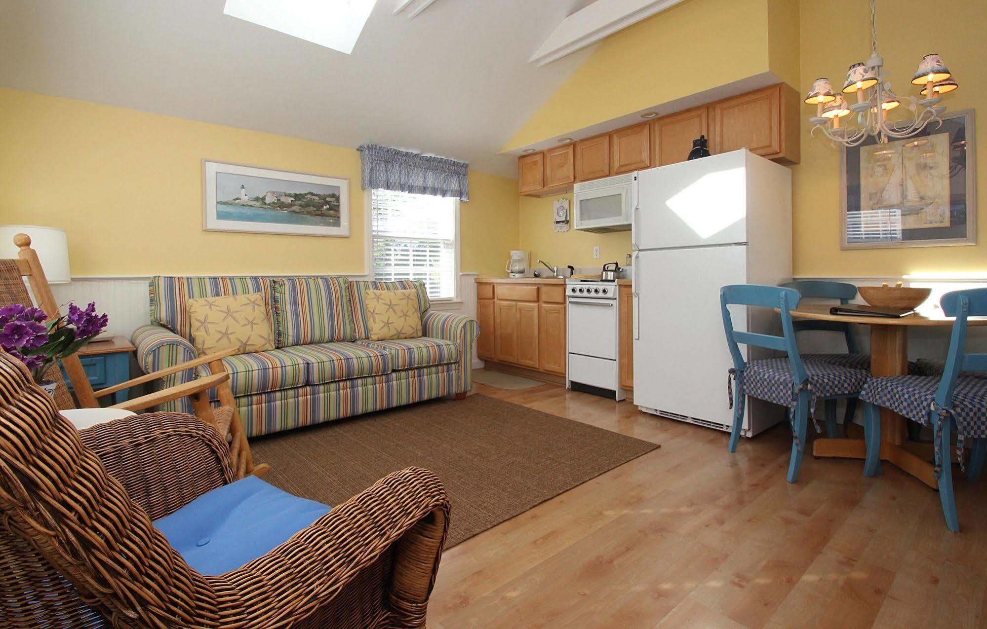 Colonial Acres Resort West Yarmouth Extérieur photo
