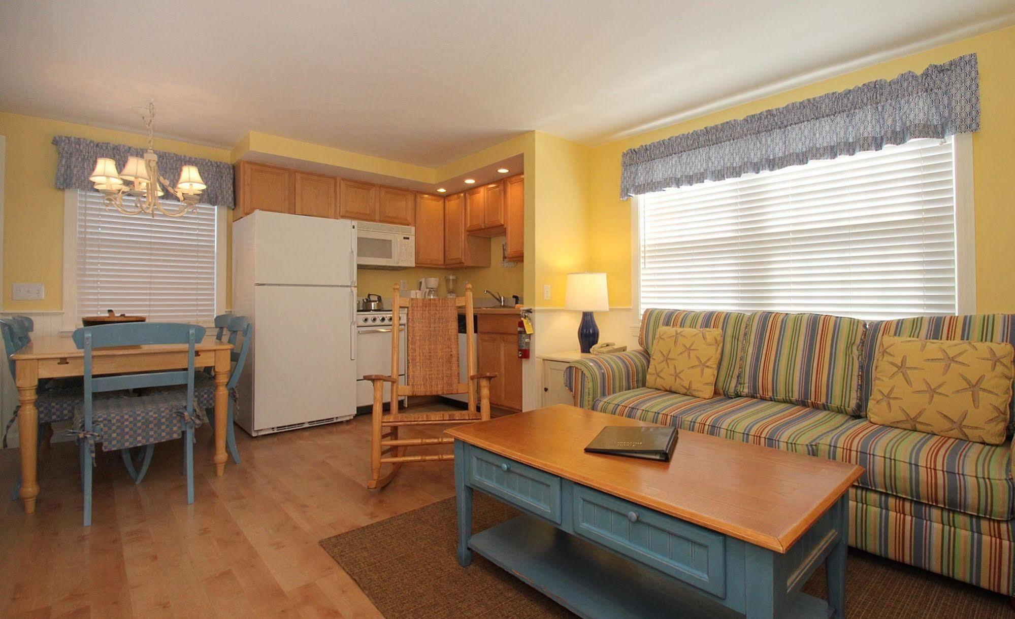 Colonial Acres Resort West Yarmouth Extérieur photo